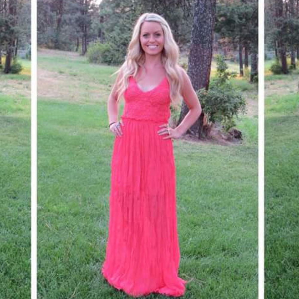 Pink backless maxi dress